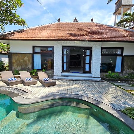 Chandi Hotel Ubud Exterior photo