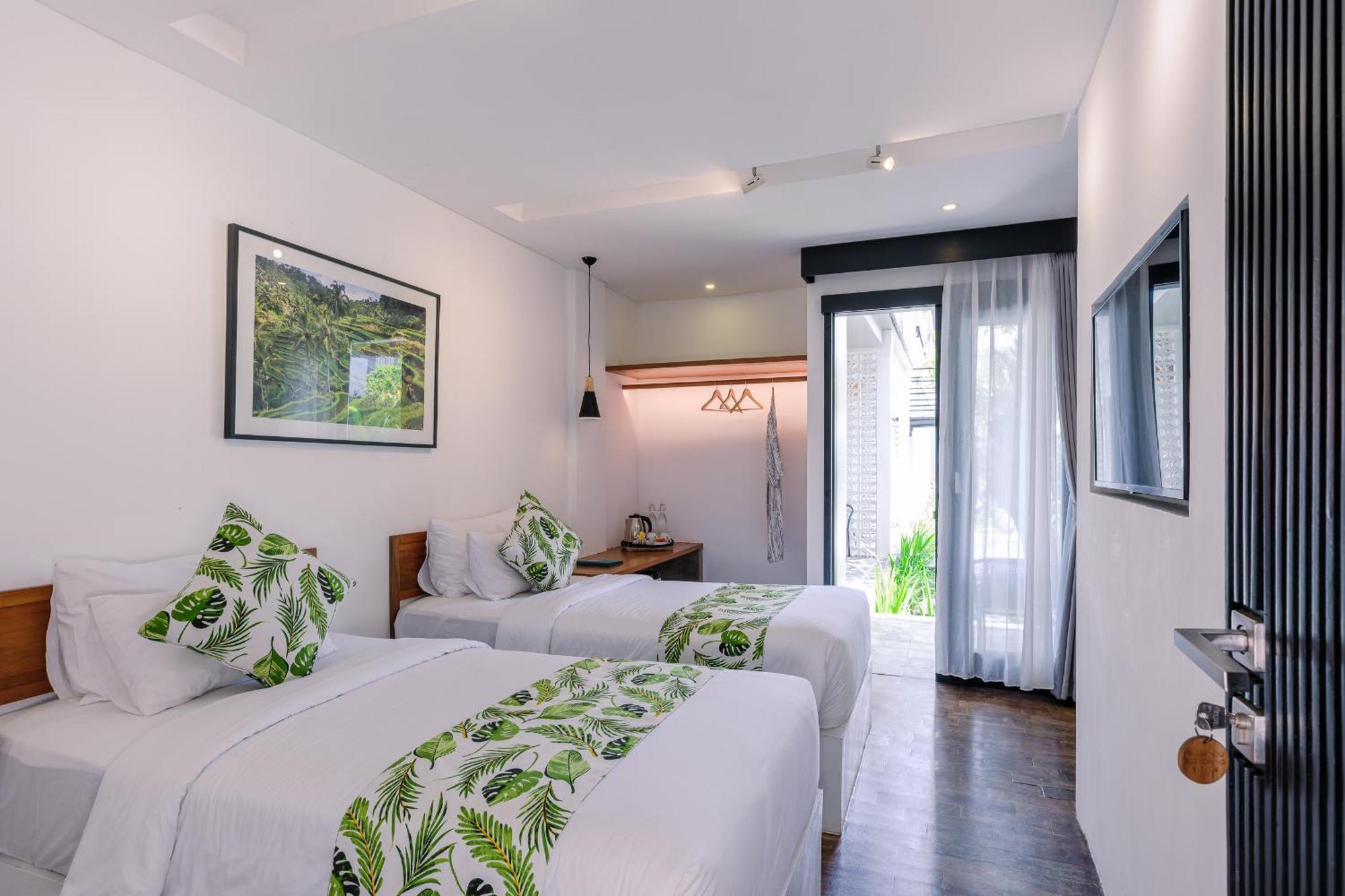 Chandi Hotel Ubud Exterior photo