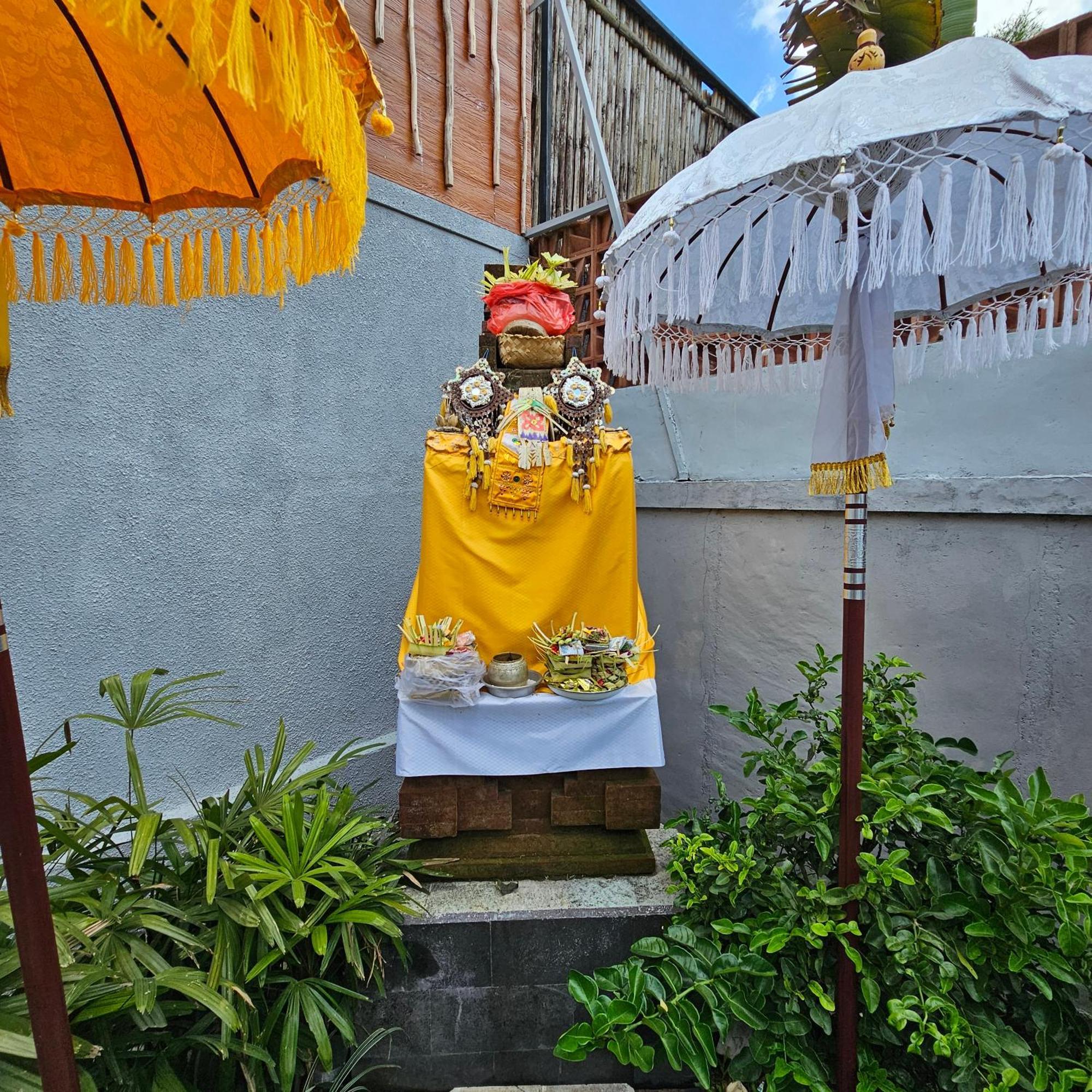 Chandi Hotel Ubud Exterior photo
